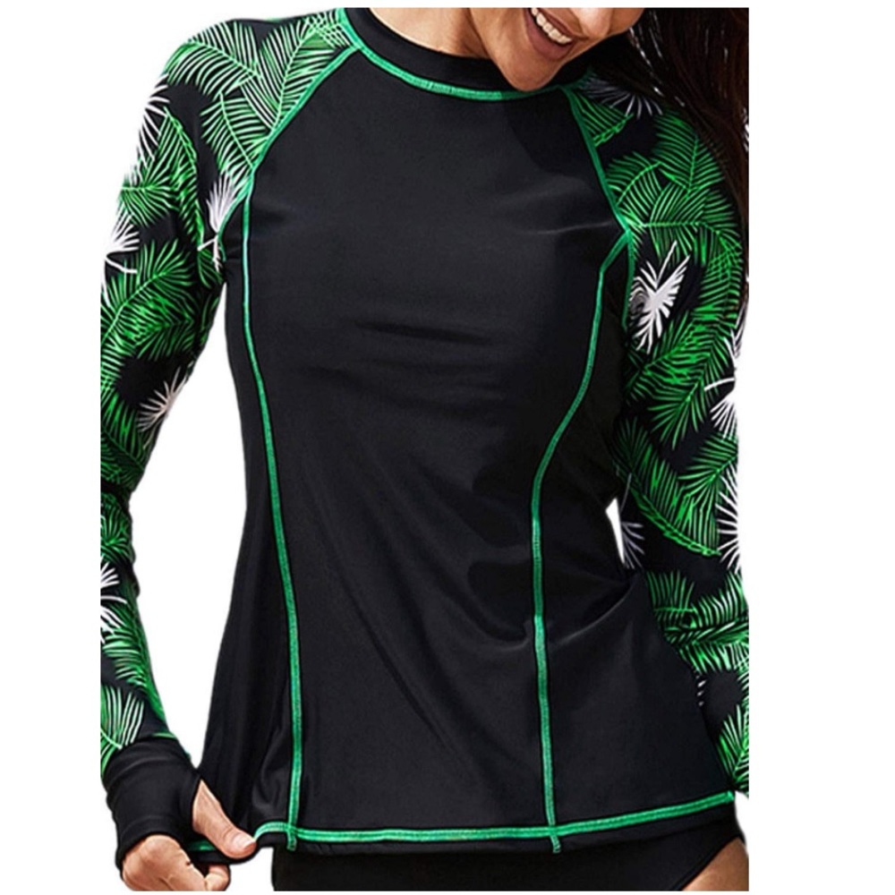 Women’s Rash Guard - Picture 7 of 8